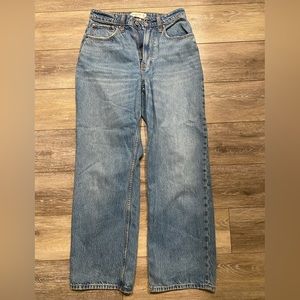 Abercrombie & Fitch The Loose High Rise Curve Love 26 Short